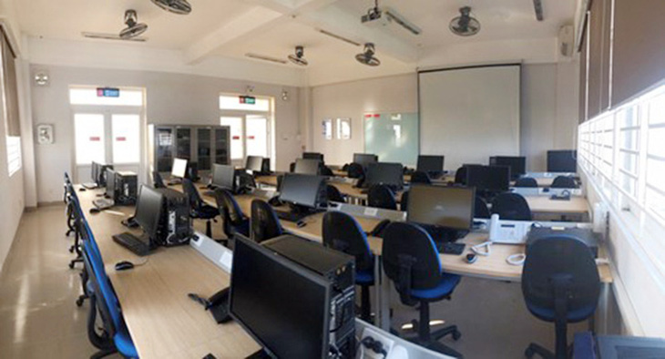 Tiếp cận lò đào tạo điện - điện tử tại Đai học Duy Tân - Ảnh 9.