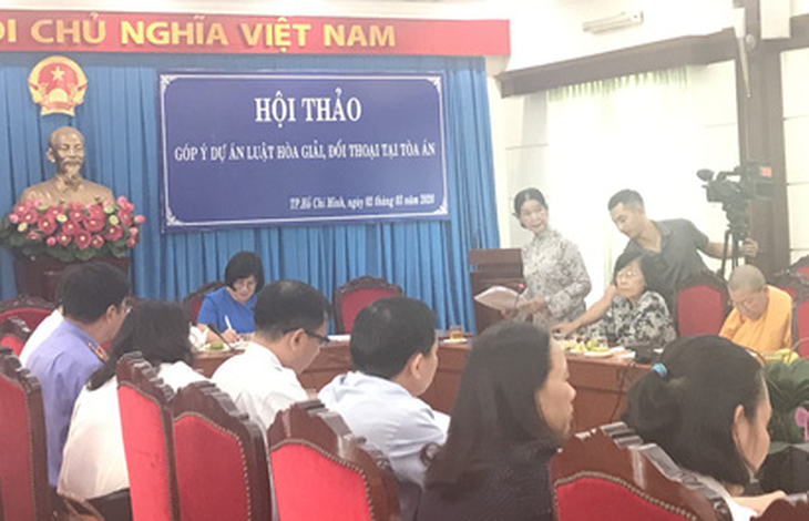 Có nên thu phí đối thoại, hòa giải tại tòa án? - Ảnh 1.