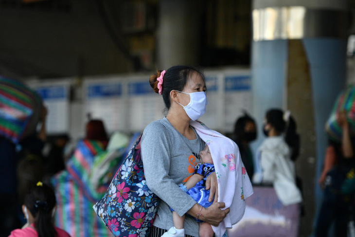 Tăng hơn 300 ca nhiễm trong hai ngày, điều gì đang xảy ra ở Thái Lan? - Ảnh 1.