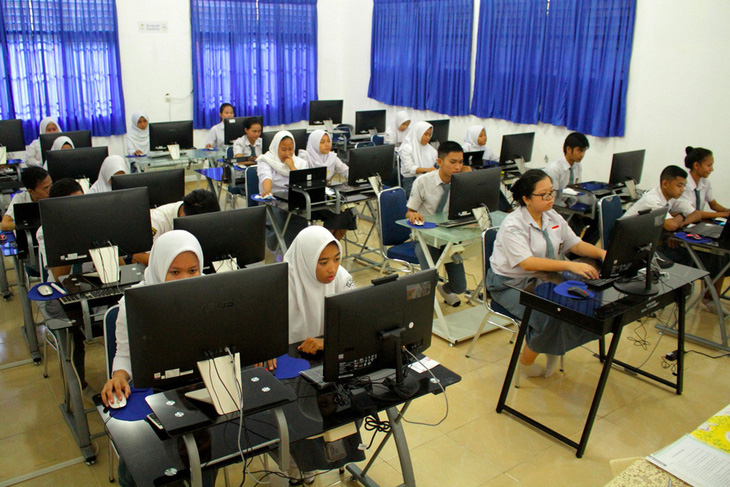 Indonesia hoãn kỳ thi quốc gia 2020, có thể cho thi trực tuyến - Ảnh 1.