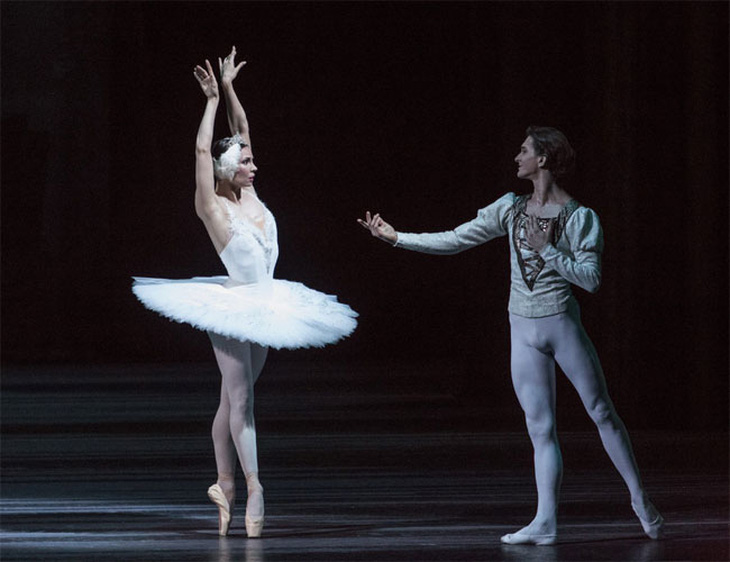 Nhà hát Bolshoi chiếu ballet kinh điển online cho khán giả thời COVID-19 - Ảnh 3.
