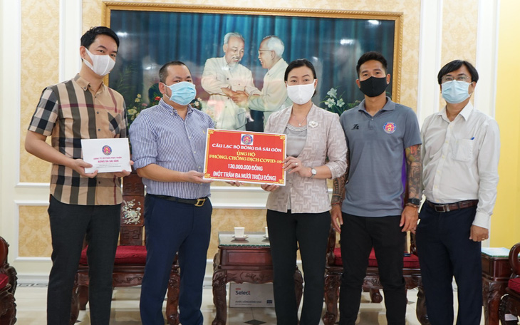 CLB Sài Gòn ủng hộ 130 triệu đồng để phòng, chống dịch COVID-19