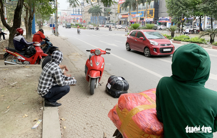 Xe buýt ở Nghệ An vẫn chạy dù có yêu cầu tạm dừng đã 3 ngày - Ảnh 3.