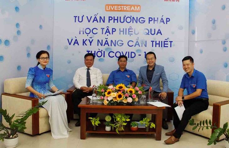 Hướng nghiệp online mùa COVID-19 - Ảnh 1.