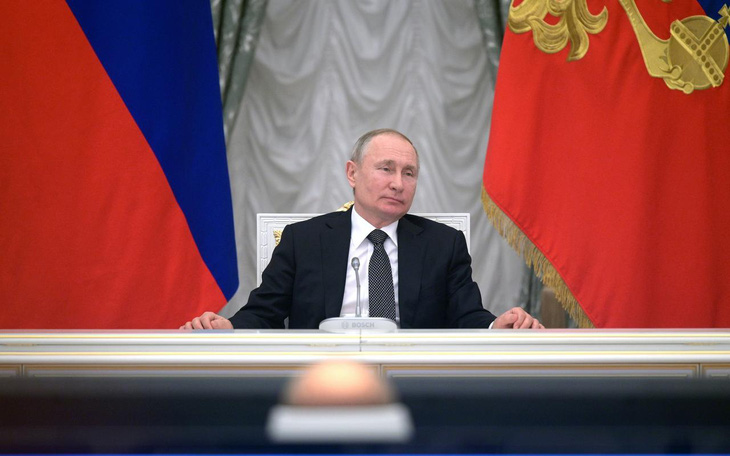 Ông Putin nói tin giả về virus corona được nước ngoài đưa vào để gây hoảng loạn