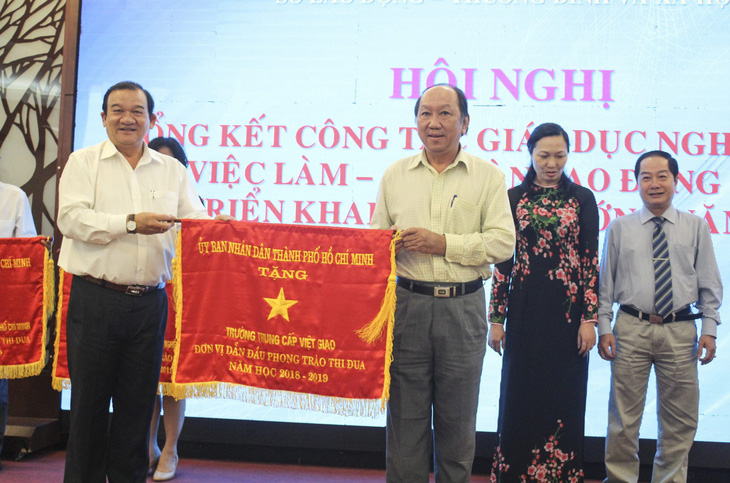 Học trường Việt Giao và cơ hội lập nghiệp đối với nhóm ngành dịch vụ - Ảnh 4.