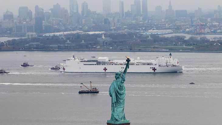 Thống đốc bang kêu gọi Hãy đến cứu New York - Ảnh 1.