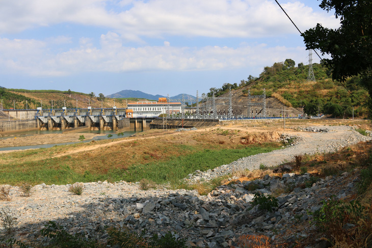 Thủy điện Sê San 3A đảm bảo nước cho hạ du trong mùa khô 2020 - Ảnh 1.
