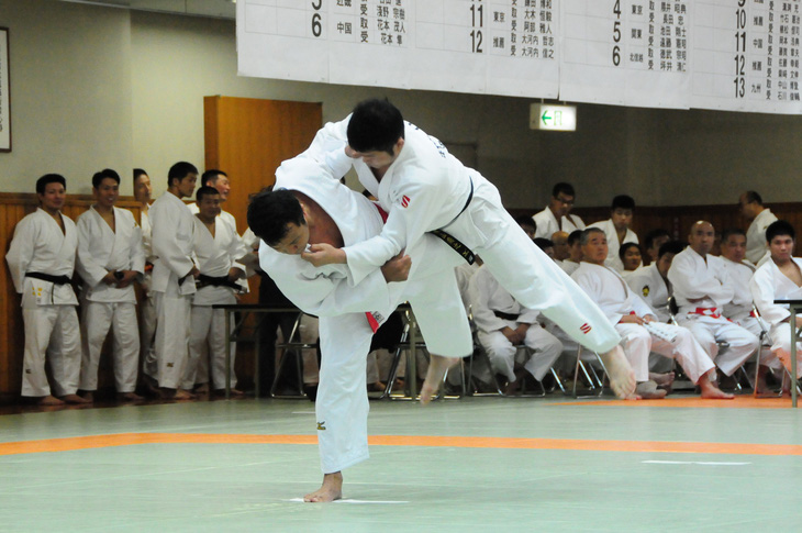 Judo Nhật họp bàn chống dịch, ai ngờ thành... ổ dịch COVID-19 - Ảnh 1.