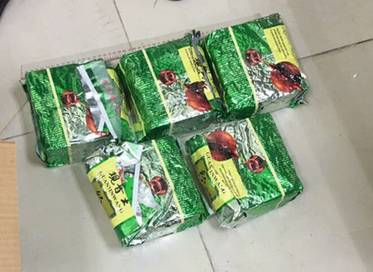 Bắt 6 người trong băng ma túy, thu hơn 10kg hàng đá - Ảnh 4.