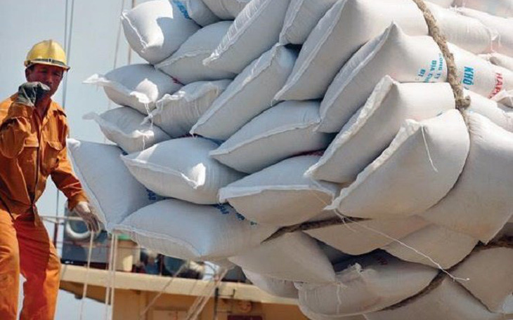 Kiến nghị Thủ tướng cho xuất khẩu các lô gạo đã đưa vào cảng trước ngày 24-3