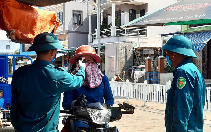 Quảng Nam: bà con đừng về quê lúc này, nếu khó khăn tỉnh và hội đồng hương sẽ hỗ trợ