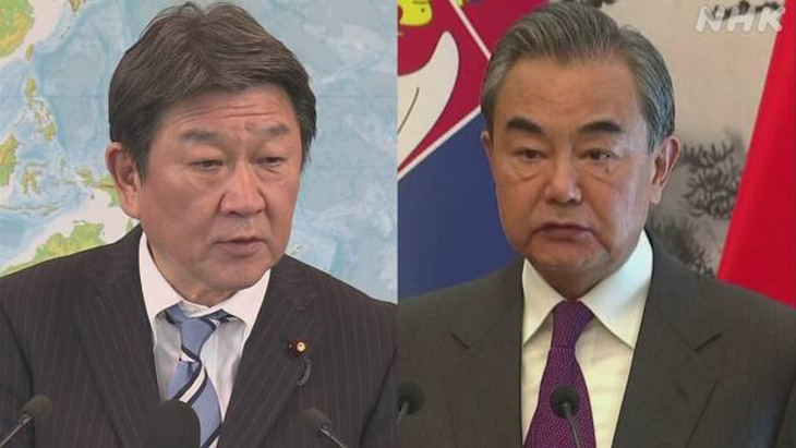 Ngoại trưởng Nhật điện đàm với ngoại trưởng Trung Quốc, bày tỏ quan ngại ở Biển Đông - Ảnh 1.