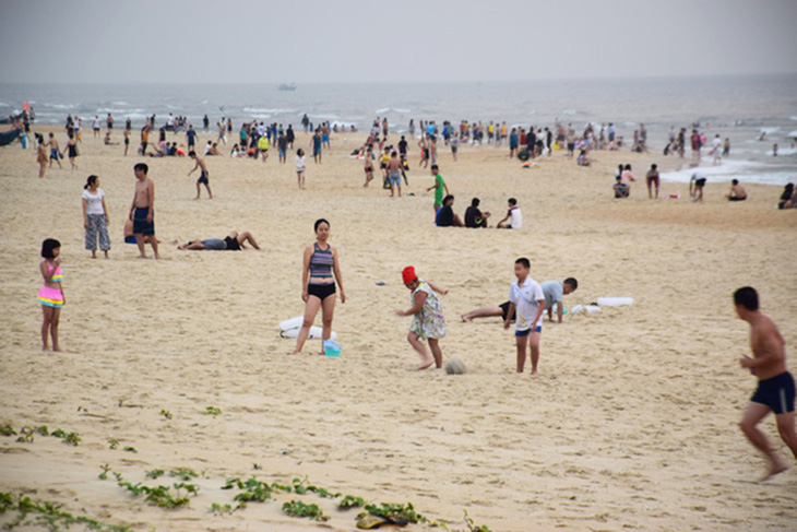 Quảng Nam cho một số bãi biển hoạt động lại, Mỹ Sơn đón khách từ 3-9 - Ảnh 1.