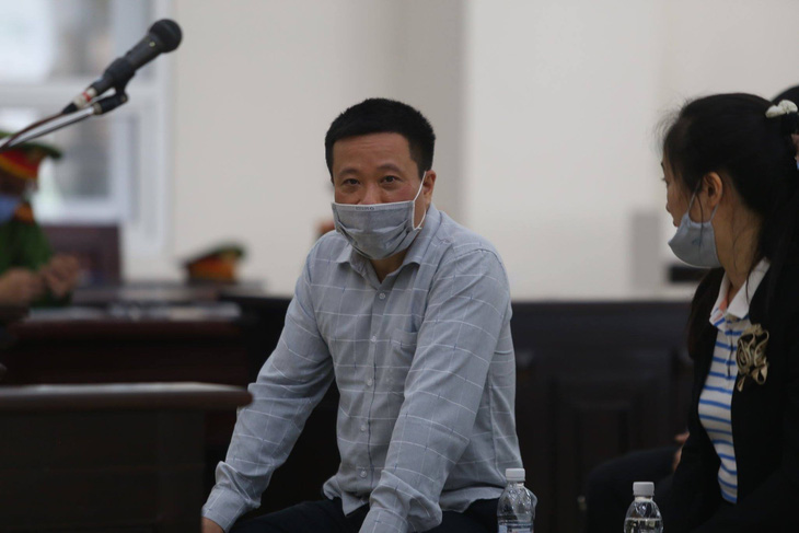 Cựu chủ tịch OceanBank Hà Văn Thắm lãnh thêm 10 năm tù - Ảnh 1.