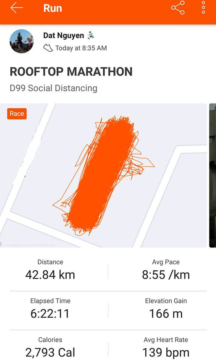 Người Việt đầu tiên chạy marathon 42,195km trên sân thượng chung cư - Ảnh 2.