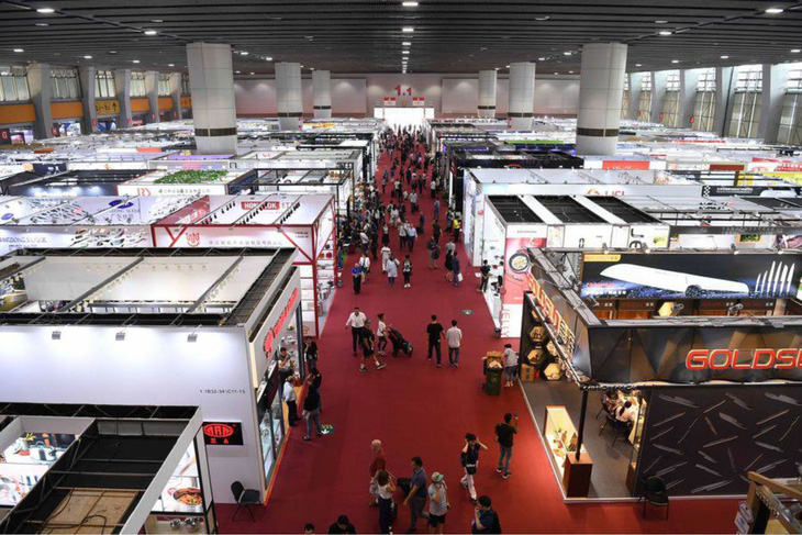 Trung Quốc tổ chức Hội chợ hàng hóa xuất-nhập khẩu trực tuyến - Ảnh 1.