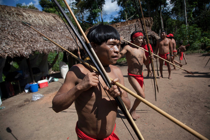 Dịch COVID-19 lan tới Amazon, đã có thổ dân đầu tiên mắc bệnh - Ảnh 1.