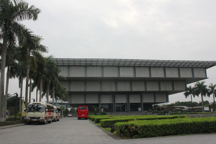 Thay chủ quản Bảo tàng Hà Nội vì khánh thành 10 năm chưa trưng bày xong - Ảnh 1.