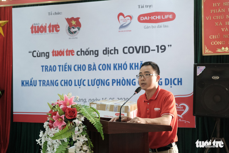 300 triệu đồng Cùng Tuổi Trẻ chống dịch COVID-19 đến tay đồng bào Hà Giang - Ảnh 2.