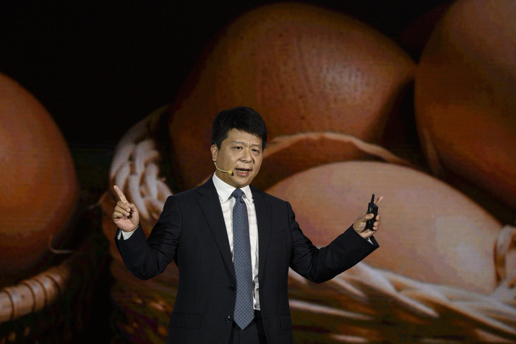Huawei chỉ trích Mỹ độc đoán, cảnh báo giới công nghệ sẽ rung lắc - Ảnh 1.