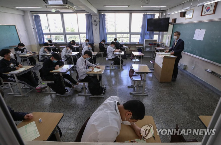 Hàn Quốc tiếp tục đau đầu về các ổ dịch mới ngoài Itaewon