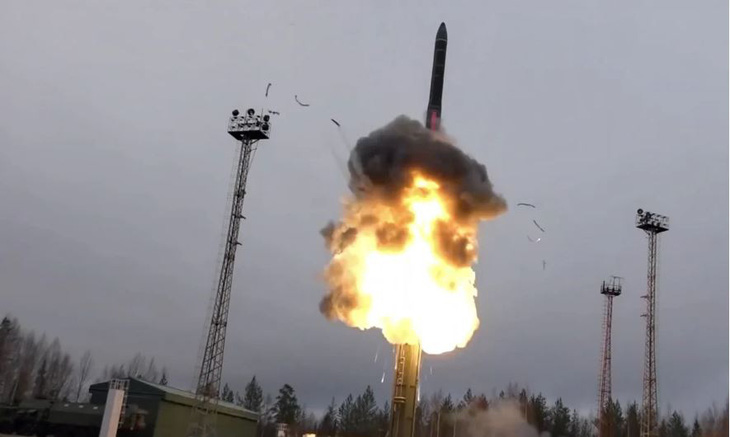 Mỹ lập mạng lưới vệ tinh theo dõi vũ khí siêu thanh của Nga, Trung Quốc - Ảnh 1.