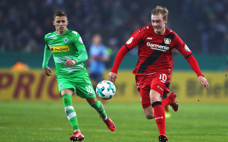 Leverkusen đối đầu Monchengladbach: 