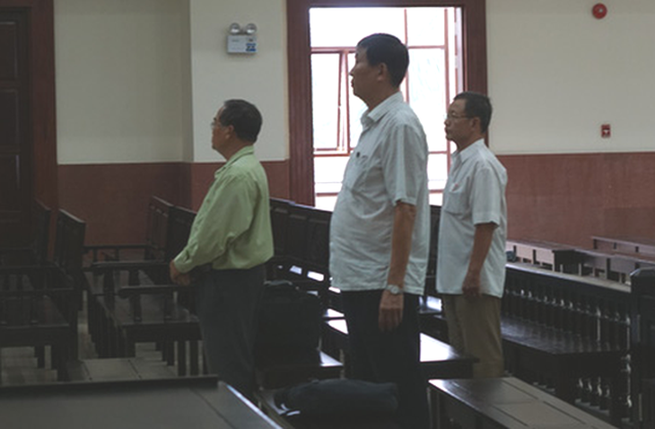 Giảm án cho 3 bị cáo vụ thanh lý 658ha cao su ở Bình Dương - Ảnh 1.