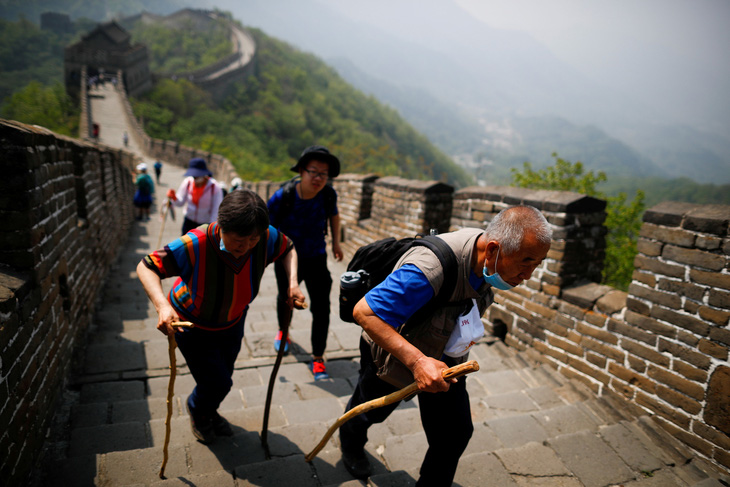 Hơn 23 triệu người Trung Quốc du lịch mỗi ngày kỳ nghỉ lễ lao động 1-5 - Ảnh 1.