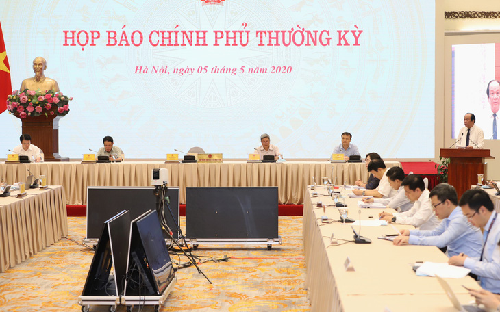 Ba bước trong kịch bản phục hồi kinh tế sau COVID-19