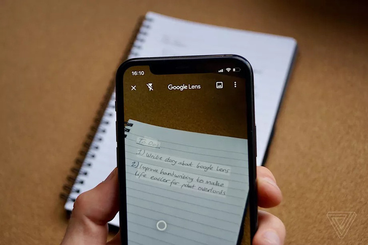 Sao chép văn bản viết tay vào máy tính với ứng dụng Google Lens - Ảnh 1.