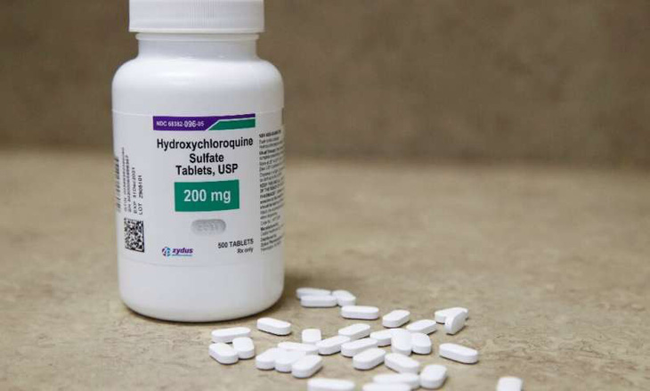 Mỹ tặng 2 triệu liều thuốc chống sốt rét cho Brazil để chống COVID-19 - Ảnh 1.