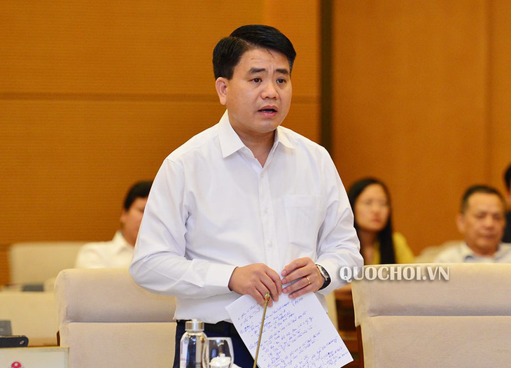 Chủ tịch Hà Nội ký công điện khẩn: Kiểm soát chặt nhập cảnh, xét nghiệm ngay trường hợp nghi ngờ - Ảnh 1.