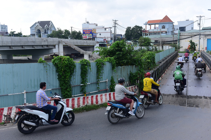 Chấm dứt BOT dự án cầu Tân Kỳ Tân Quý, rút ngắn thu phí 6 năm 3 tháng - Ảnh 2.