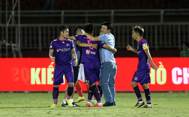 CLB Sài Gòn giành chiến thắng trong trận derby nóng bỏng trên sân Thống Nhất - Ảnh 5.