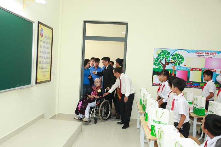 Khánh thành trường tiểu học Long Khánh A3 - Điểm trường cô giáo Phan Thị Nhế - Ảnh 3.