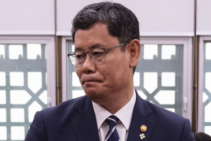 Bộ trưởng Thống nhất Hàn Quốc từ chức giữa lúc liên Triều căng thẳng - Ảnh 1.