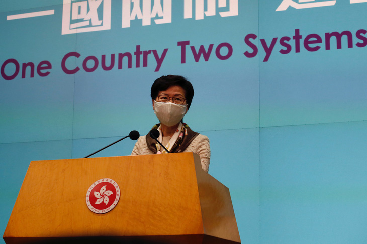 Lãnh đạo Hong Kong tố Mỹ xài tiêu chuẩn kép về người biểu tình - Ảnh 1.