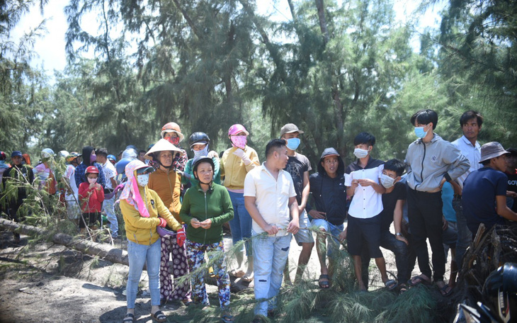 1 thanh niên trong nhóm đi chơi nhận sát hại em gái 13 tuổi