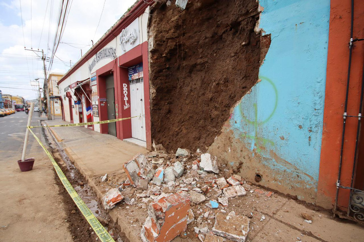Động đất 7,4 độ Richter ở Mexico: ít nhất 4 người chết, nhiều khu vực bị cô lập - Ảnh 1.