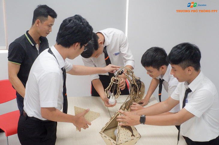 Giáo dục phổ thông thế kỷ 21 tại trường THPT FPT Đà Nẵng - Ảnh 1.