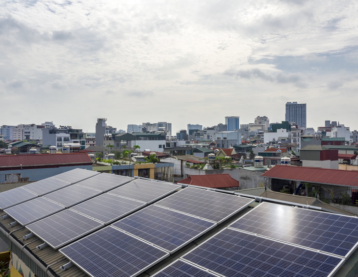 Tập đoàn Sơn Hà ra mắt và ký kết phát triển điện mặt trời áp mái FreeSolar - Ảnh 2.