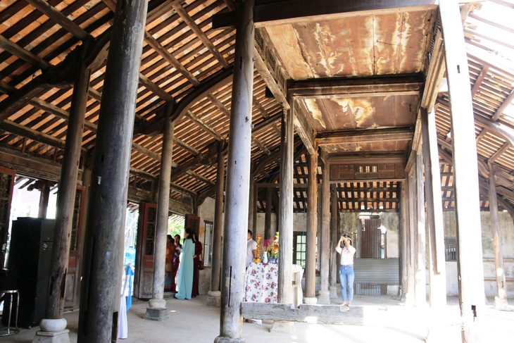 Căn nhà hoang tàn của thi sĩ Ưng Bình Thúc Giạ Thị được công nhận di tích - Ảnh 2.