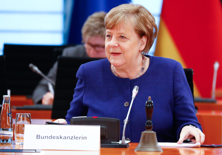 Bà Merkel tuyên bố không tranh cử nhiệm kỳ 5 - Ảnh 1.
