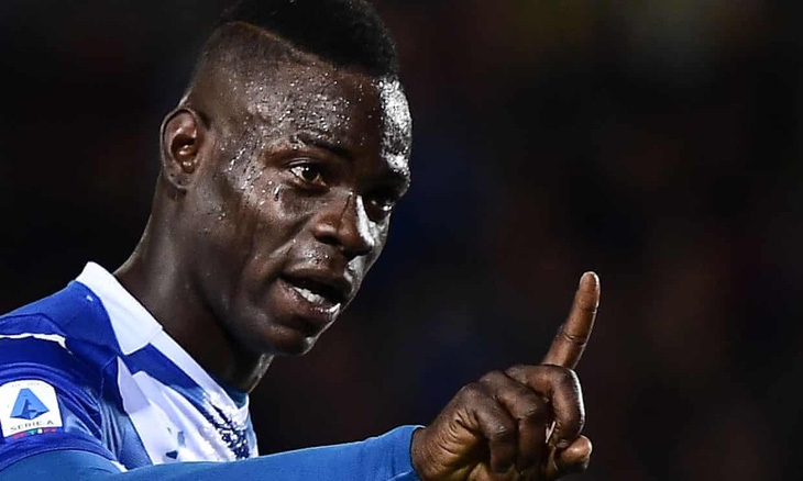 Balotelli bị sa thải vì thói vô kỷ luật - Ảnh 1.