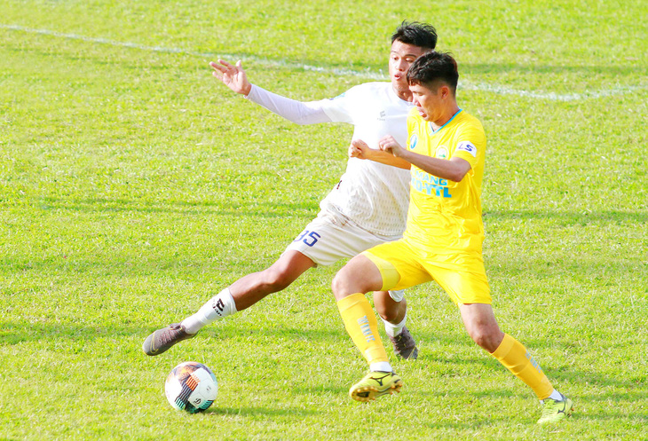 Thủ môn của Tây Ninh tặng An Giang 3 điểm - Ảnh 3.