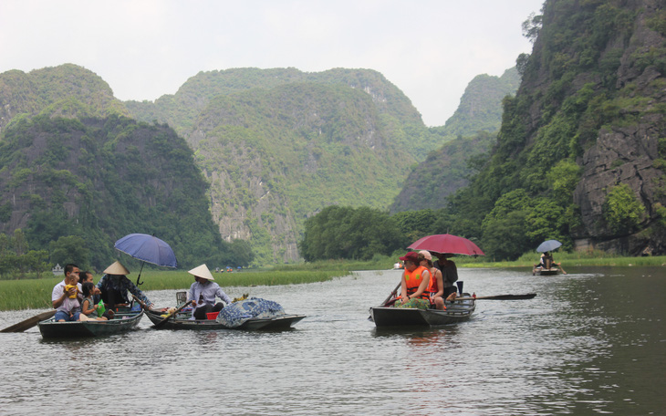 Thủ tướng giao nghiên cứu đề xuất cho du lịch Việt Nam trên báo Tuổi Trẻ
