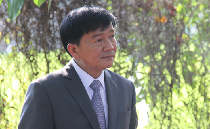Ông Trần Ngọc Căng thôi làm chủ tịch UBND tỉnh Quảng Ngãi từ ngày 1-7 - Ảnh 1.