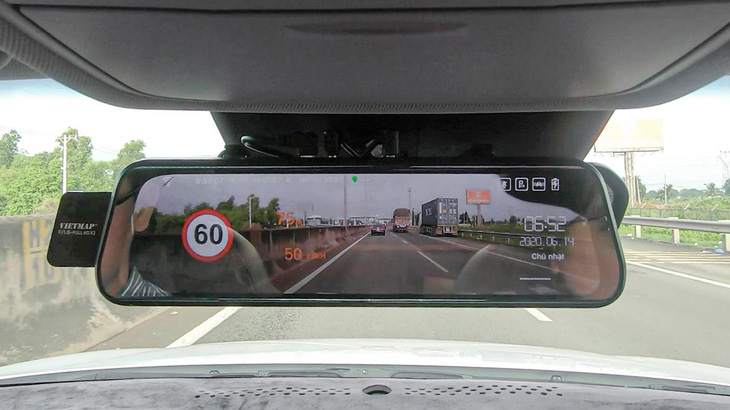 Khắc phục điểm mù gương chiếu hậu với camera hành trình VietMap G39 - Ảnh 3.